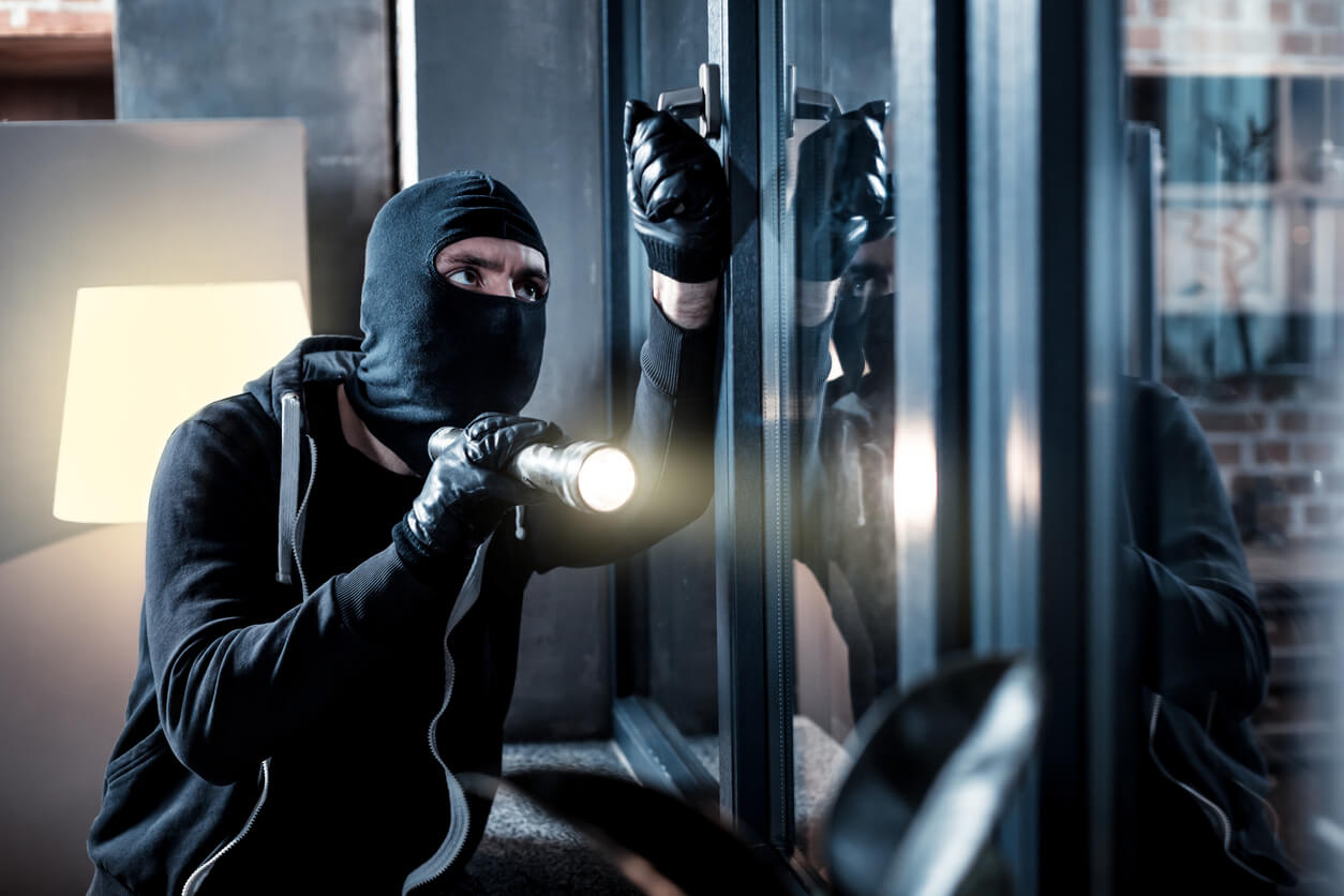 Inbraakpreventie: zo bouw je een woning die inbrekers geen kans geeft