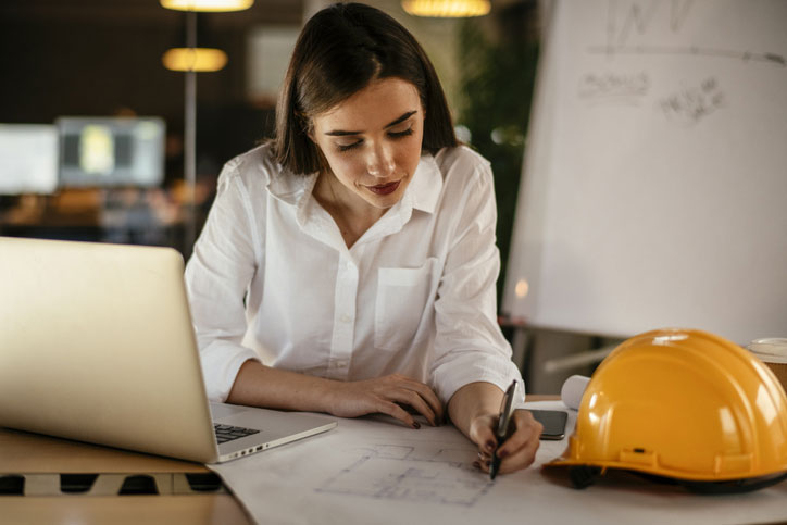 Quel est le délai d'une construction clé sur porte?